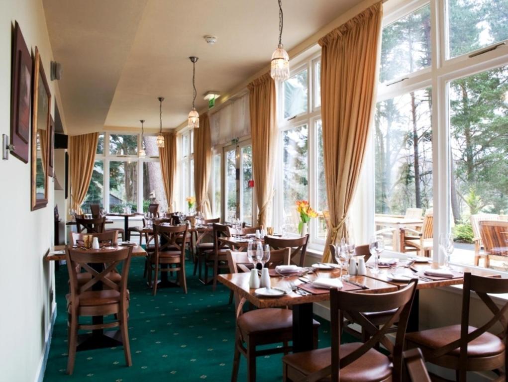 بالاتر Glen Lui Hotel المظهر الخارجي الصورة